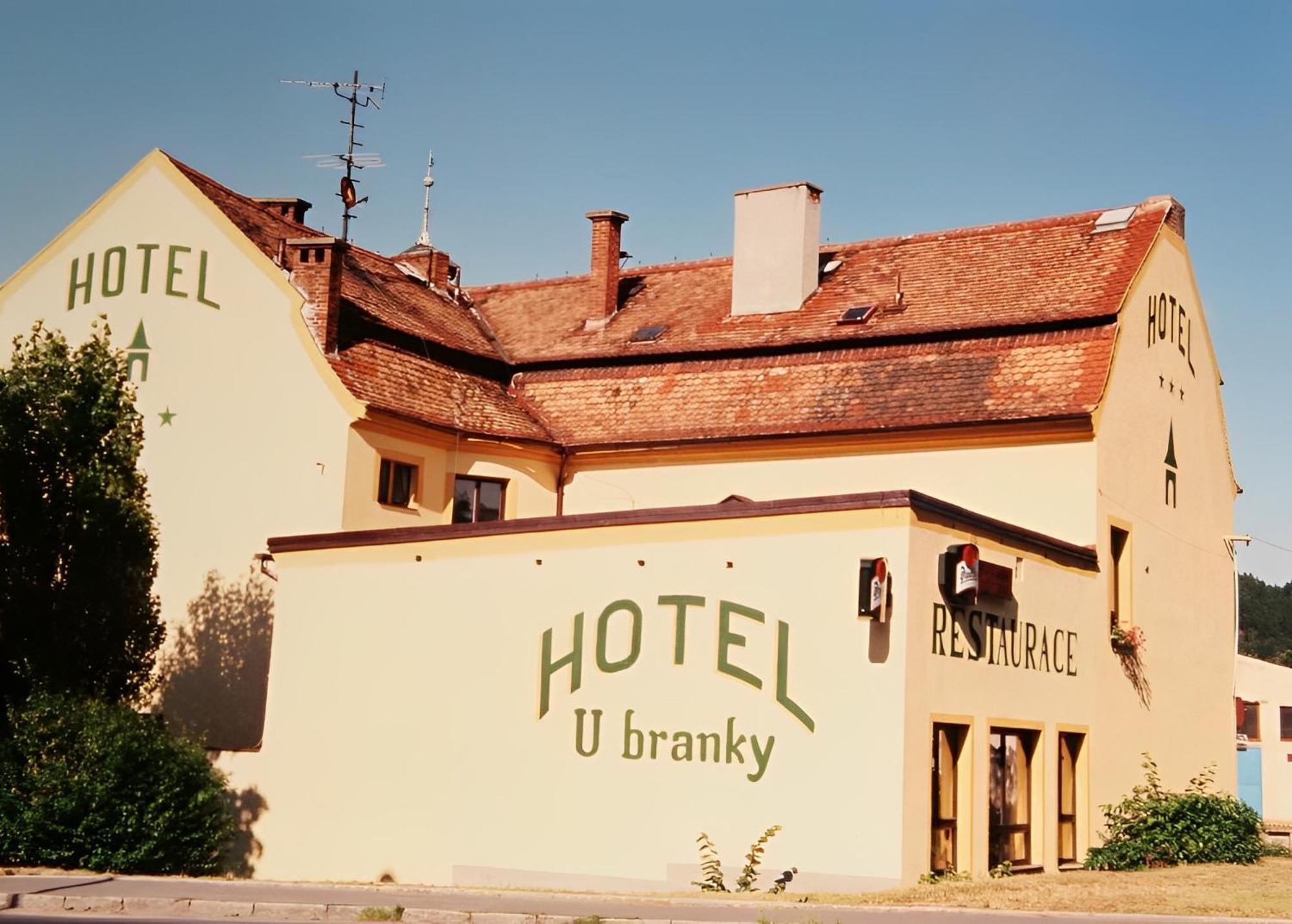 Hotel U Branky Stříbro Buitenkant foto