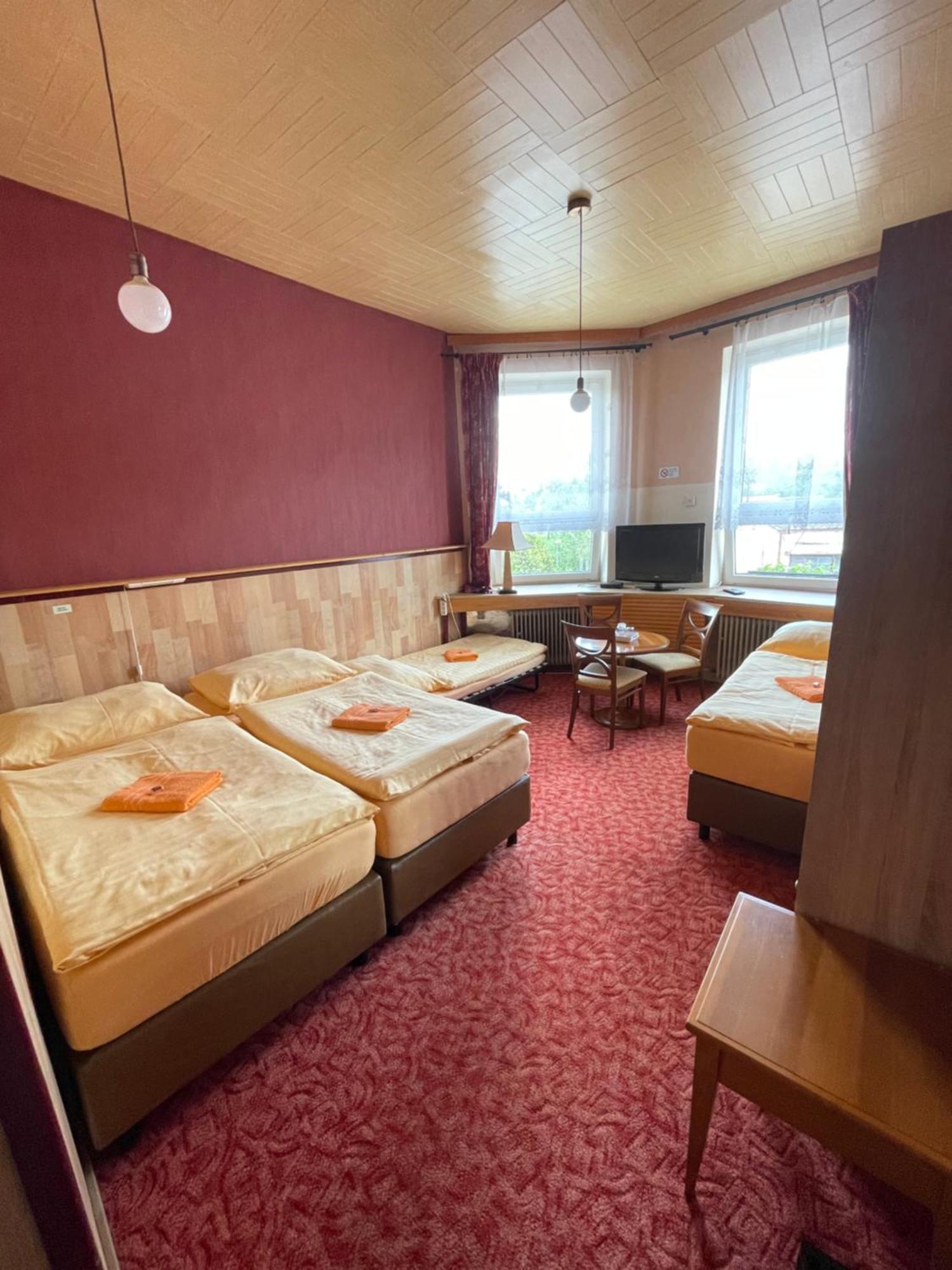 Hotel U Branky Stříbro Buitenkant foto