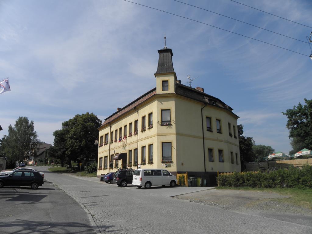 Hotel U Branky Stříbro Buitenkant foto