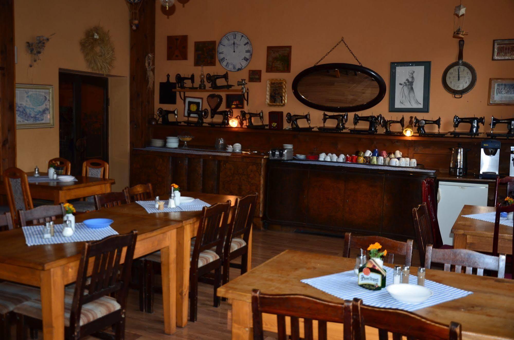 Hotel U Branky Stříbro Buitenkant foto